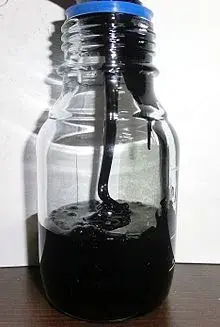 220px-Residual_fuel_oil.webp