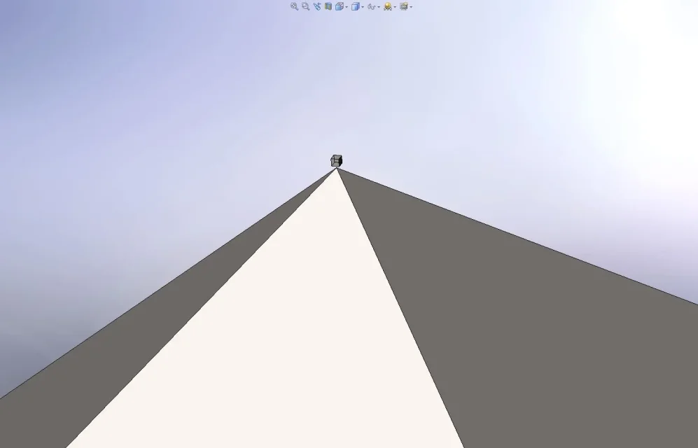 Cubeto sulla piramide.jpg