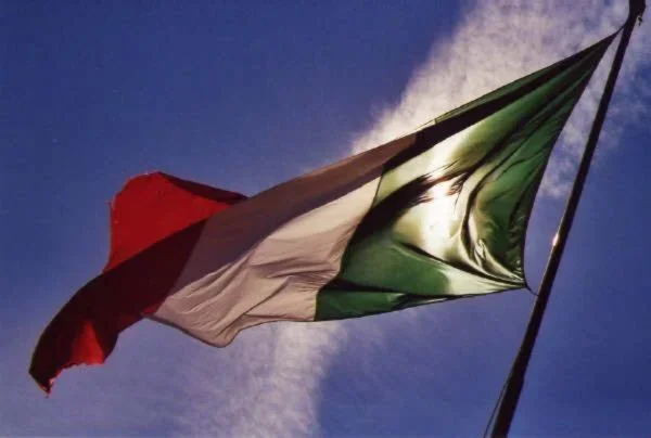 bandiera-italiana1.jpg