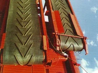 chevron2.JPG