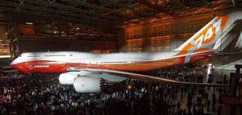 B747_8_Intercontinental.jpg