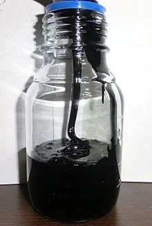 220px-Residual_fuel_oil.jpg