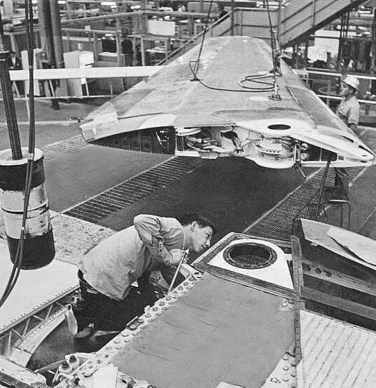 F111A_wing_fitting (824-1).jpg