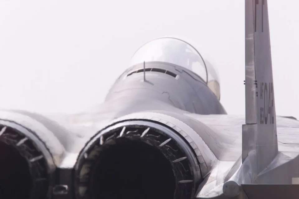 906 - 4 - F-15C%20Eagle_1.jpg