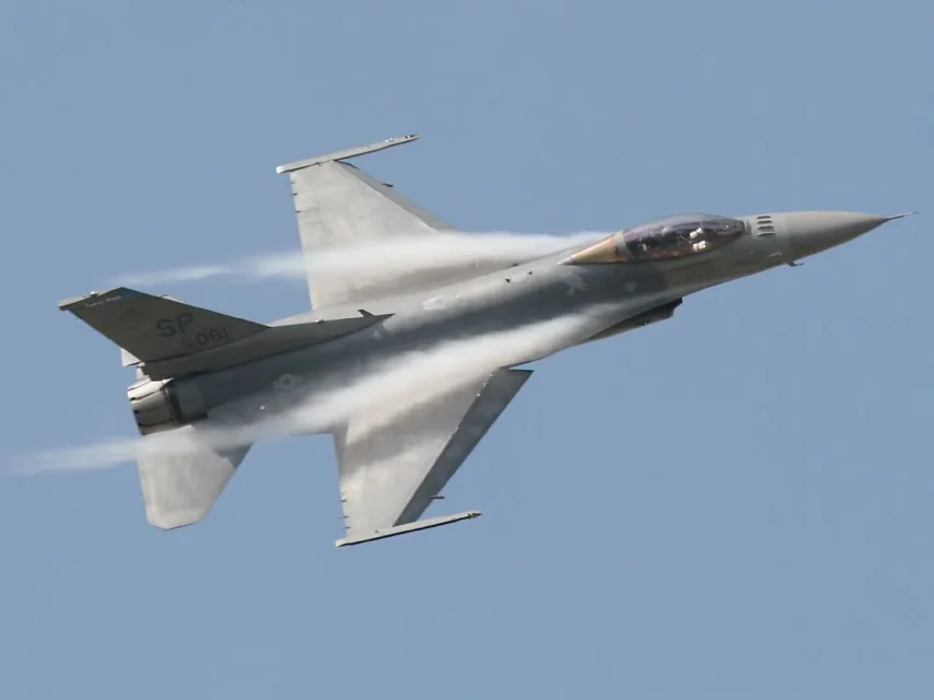 998 - 3 - CiafF16Demo.jpg