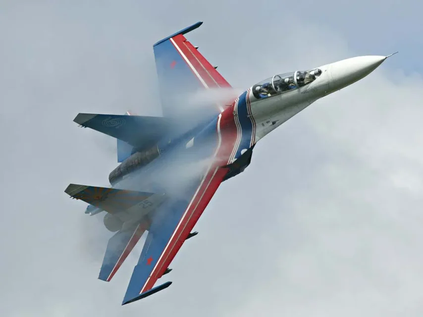 1093 - 2 - SU-27_RUS_VIT.jpg