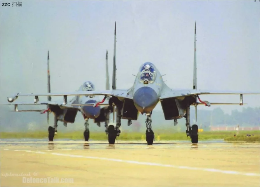 1093 - 4 - Su-27UBK2.jpg