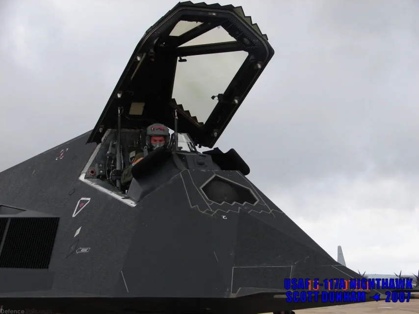 1111 - 2 - Miramar_07_F-117A-38.jpg