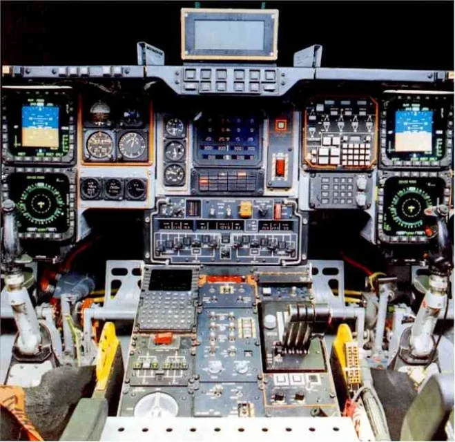 1132 - 2 - b2a_spirit_cockpit.jpg
